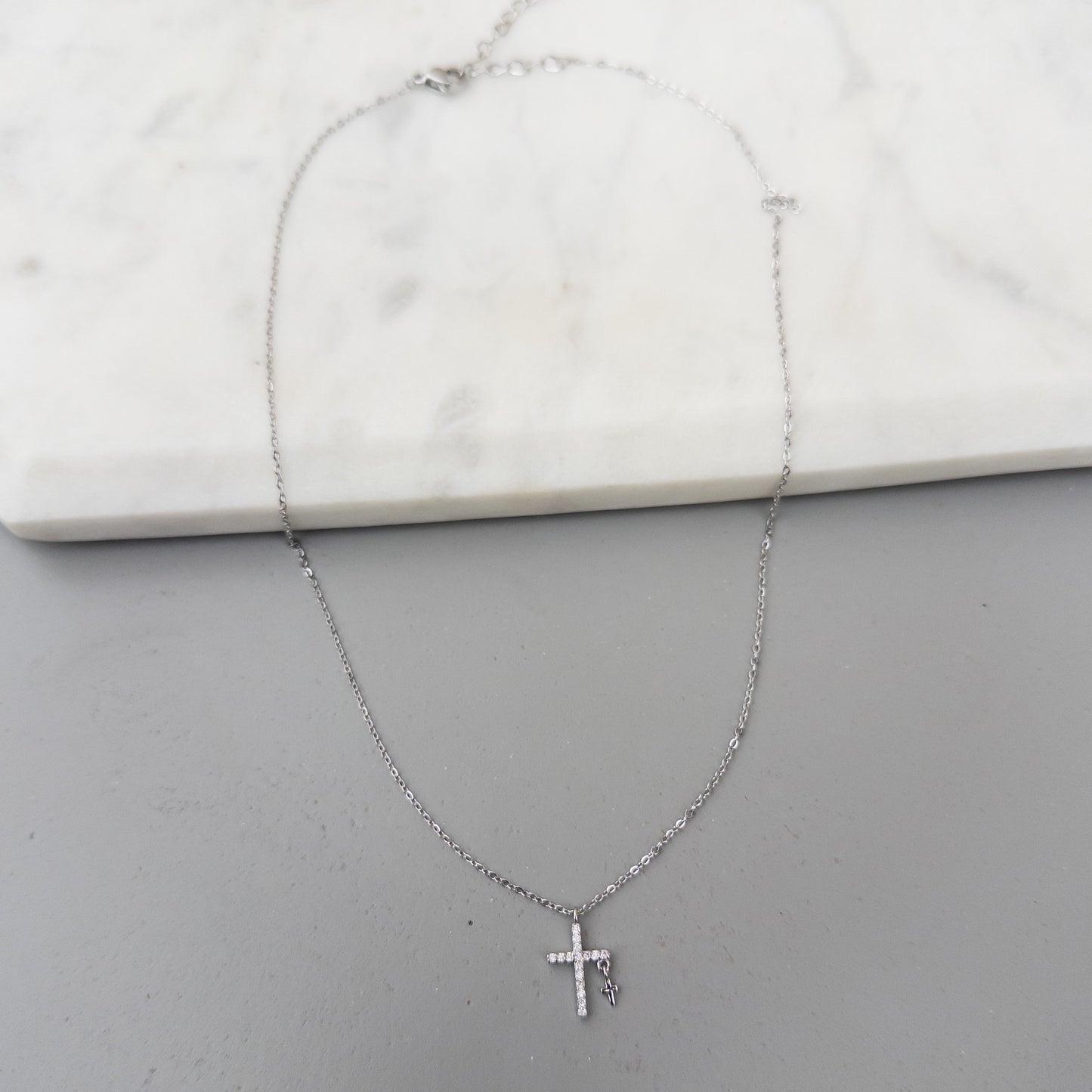 Colier Sparkle Cross