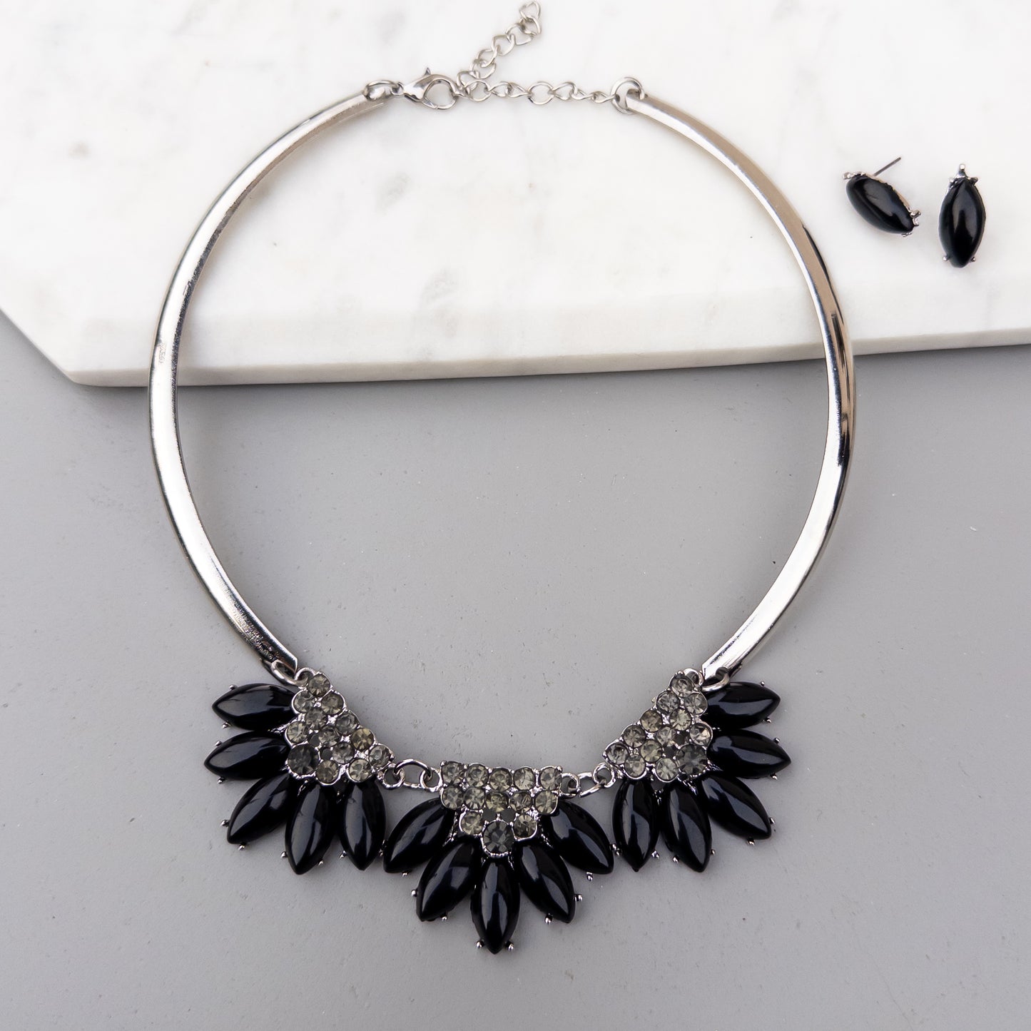 Colier și cercei Sarah