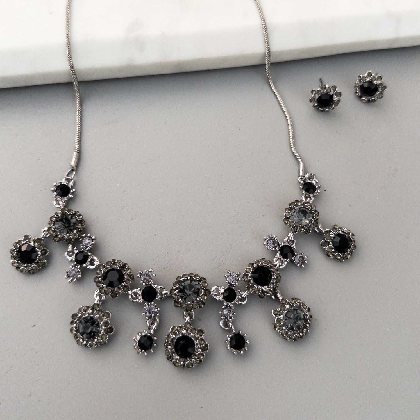 Colier și cercei Emilia