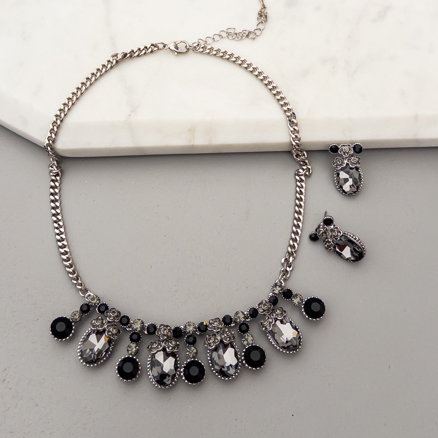 Colier și cercei Amedea