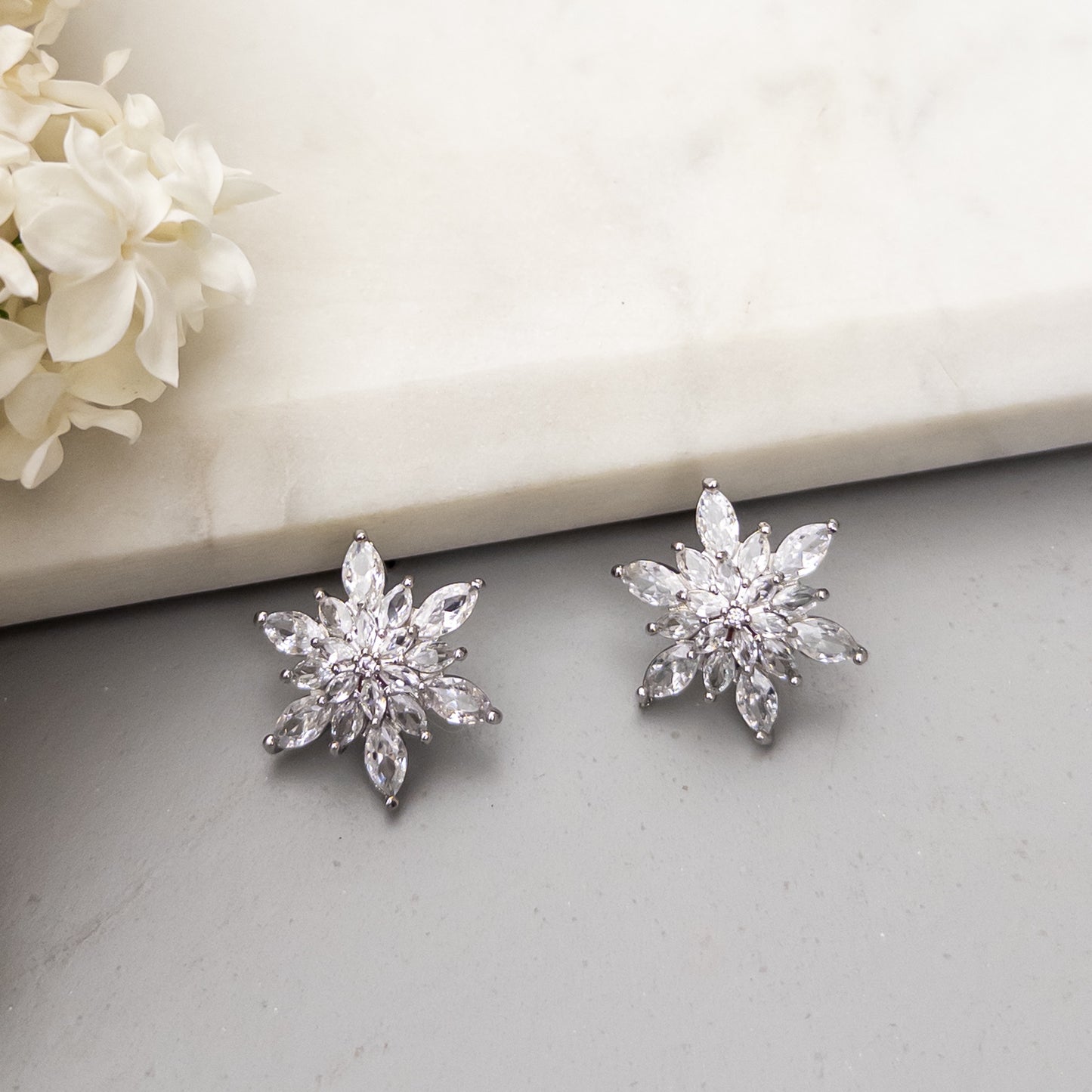 Cercei Crystal Flower