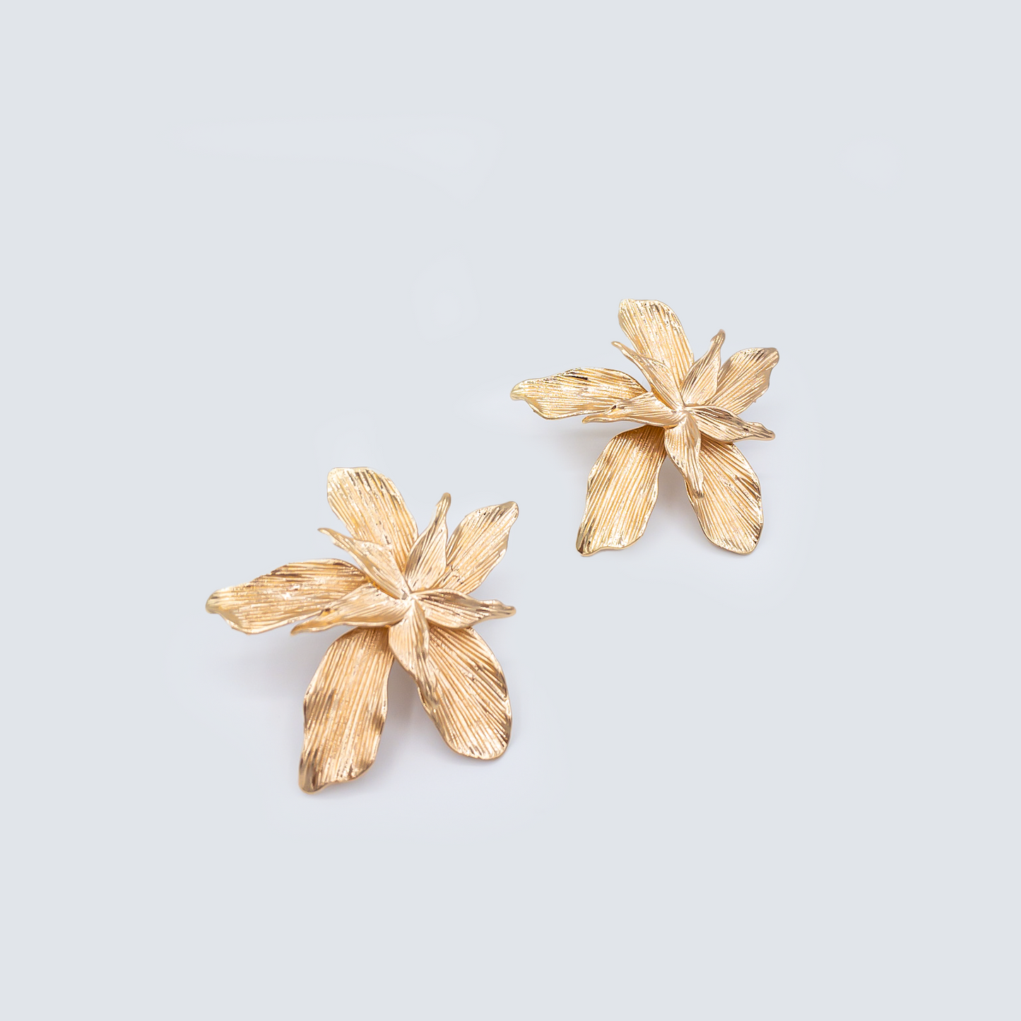 Cercei Bold Flower