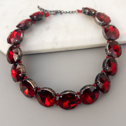 Colier Red