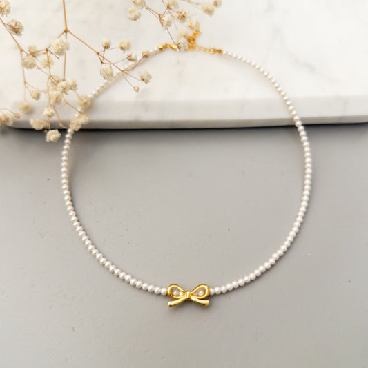 Colier Delicate Bow
