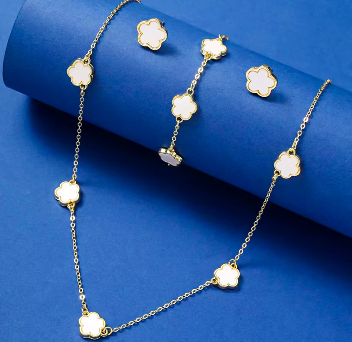 Set Colier, Cercei si Bratara Dream